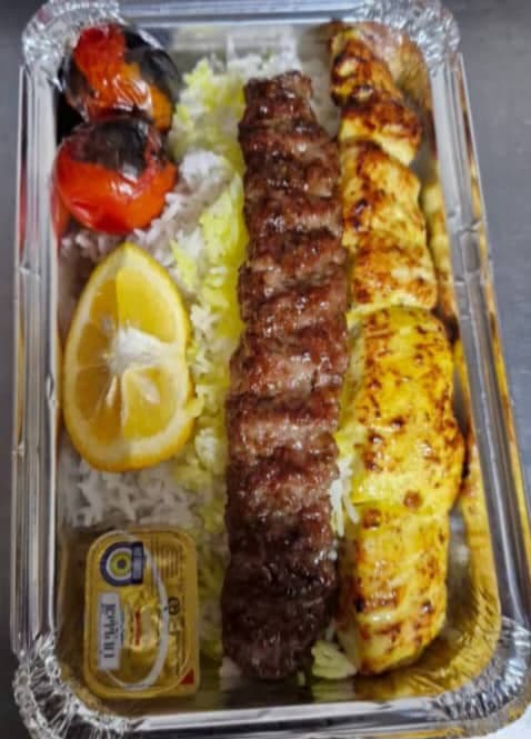 تهیه غذای قاورمه سلطانی در کرمانشاه