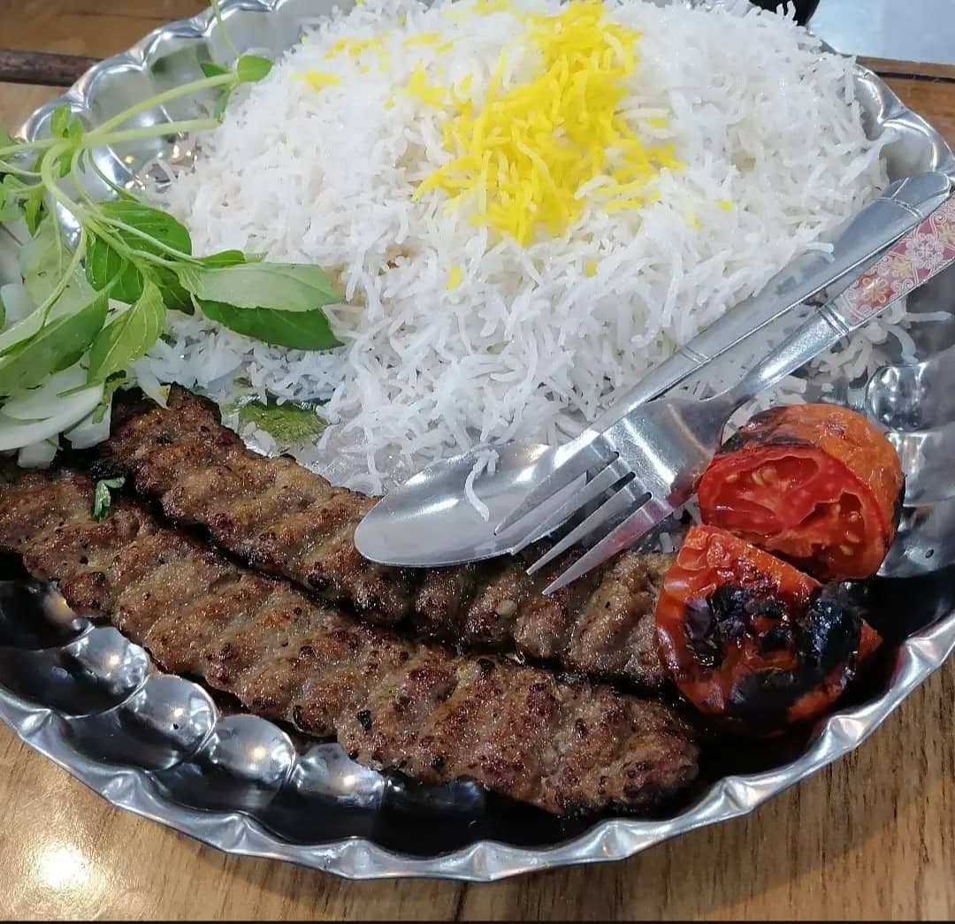 رستوران رز در شیروان