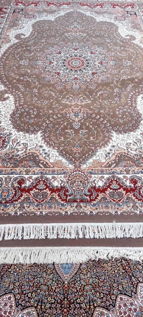 قالیشویی سپاهان در خمینی شهر
