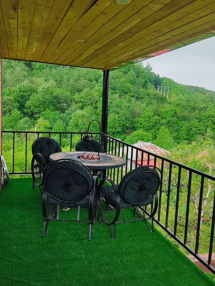 کلبه چوبی جنگلی رنجبر در رامسر