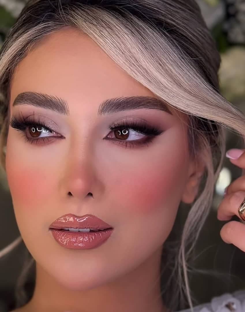 آرایشگاه زنانه VIP و CIP مریس در سیرجان