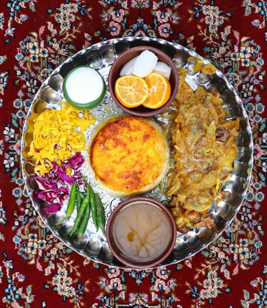 کافه رستوران دهکده افشار در کرمان