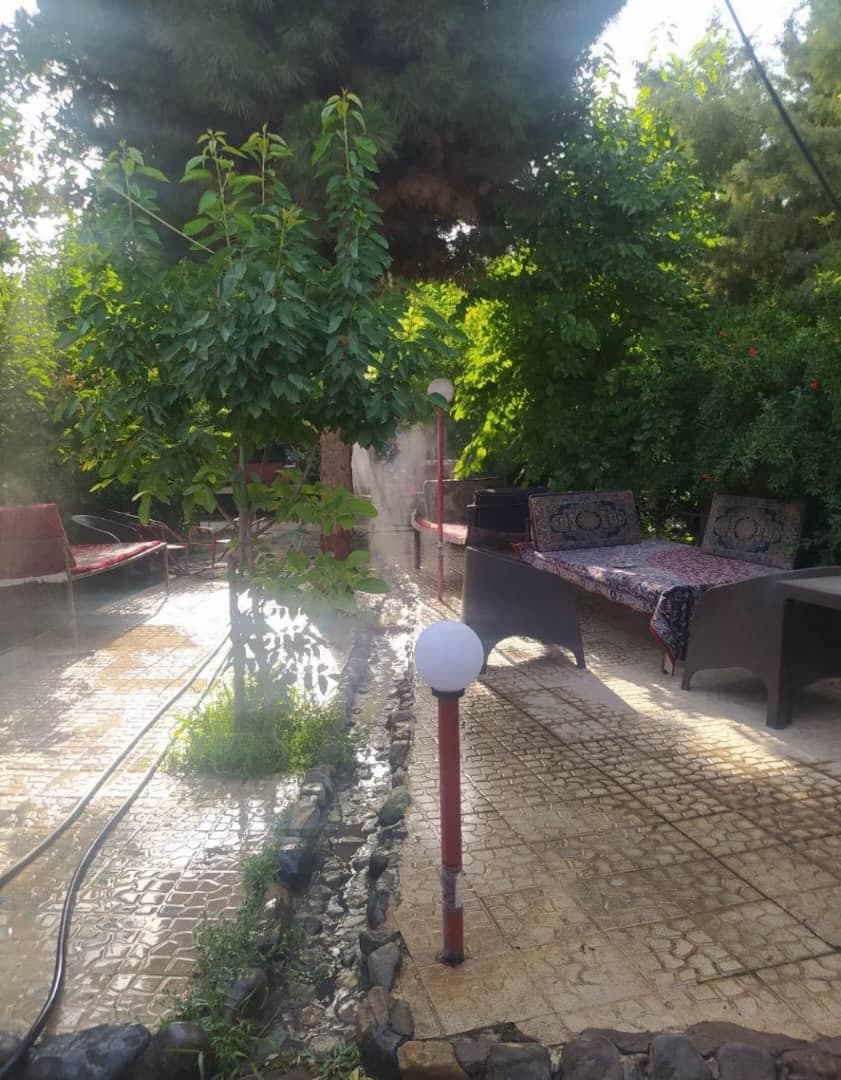 کافه رستوران شب های آبادان شعبه یک در هشتگرد