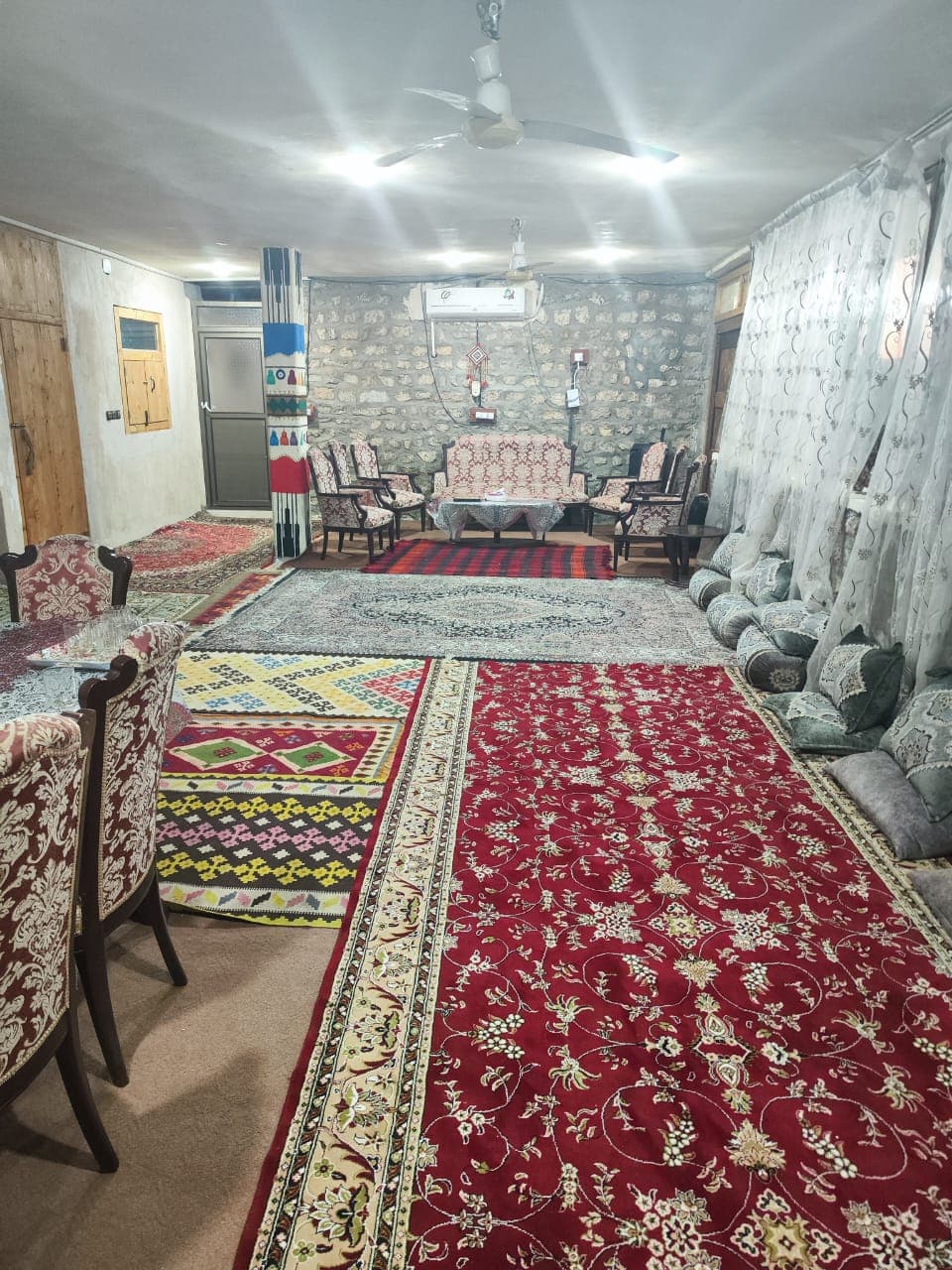 اقامتگاه بومگردی نارسینا در ایذه