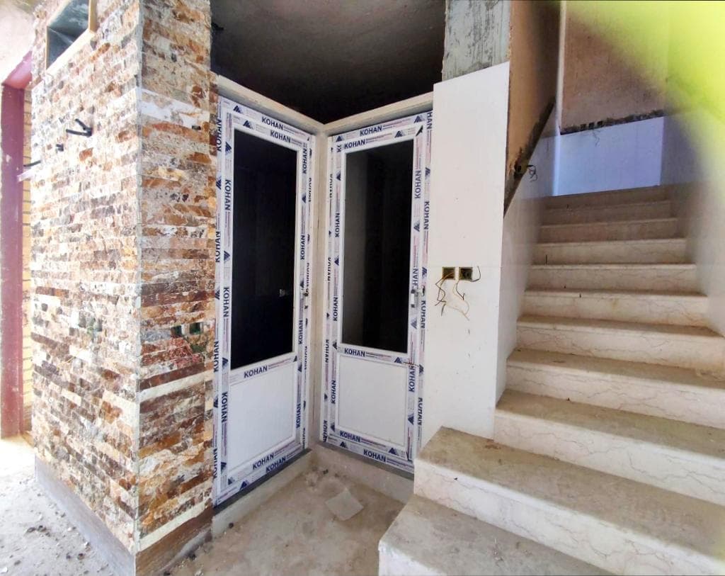 کارگاه تولیدی و فروش درب و پنجره دوجداره و upvc سهیل عسلویه