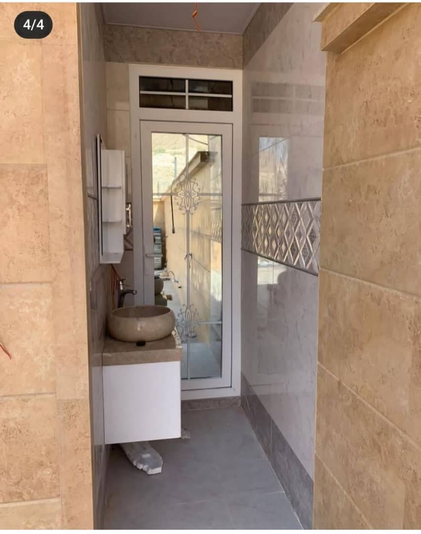 کارگاه تولیدی و فروش درب و پنجره دوجداره و upvc سهیل عسلویه