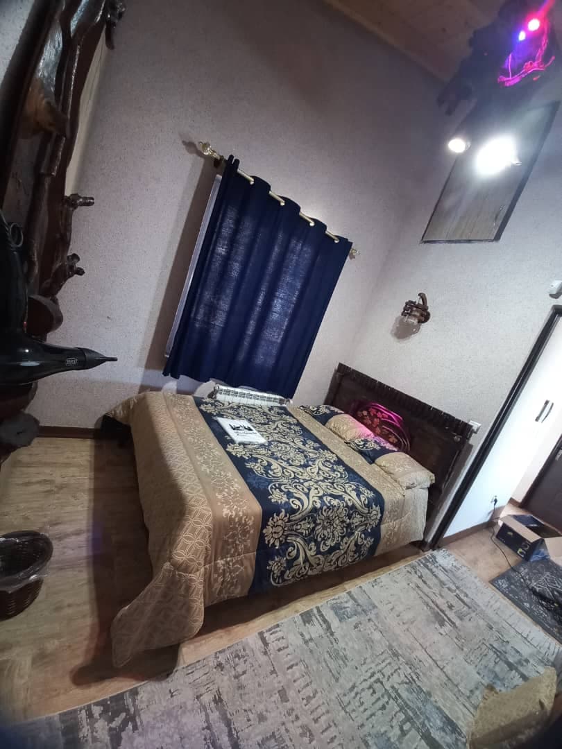 ویلا روستیک جنگلی یافتیان در کلاردشت