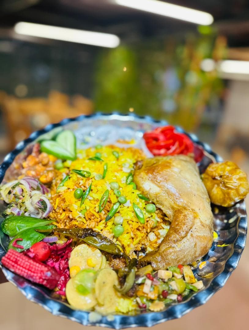 مجموعه غذایی و باربیکیو اله Ole در شیراز