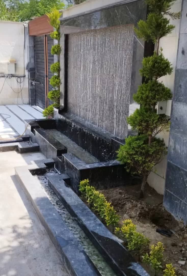 طراحی و اجرا ابنما شیشه ای کلاسیک مدرن خلوصی در مشهد