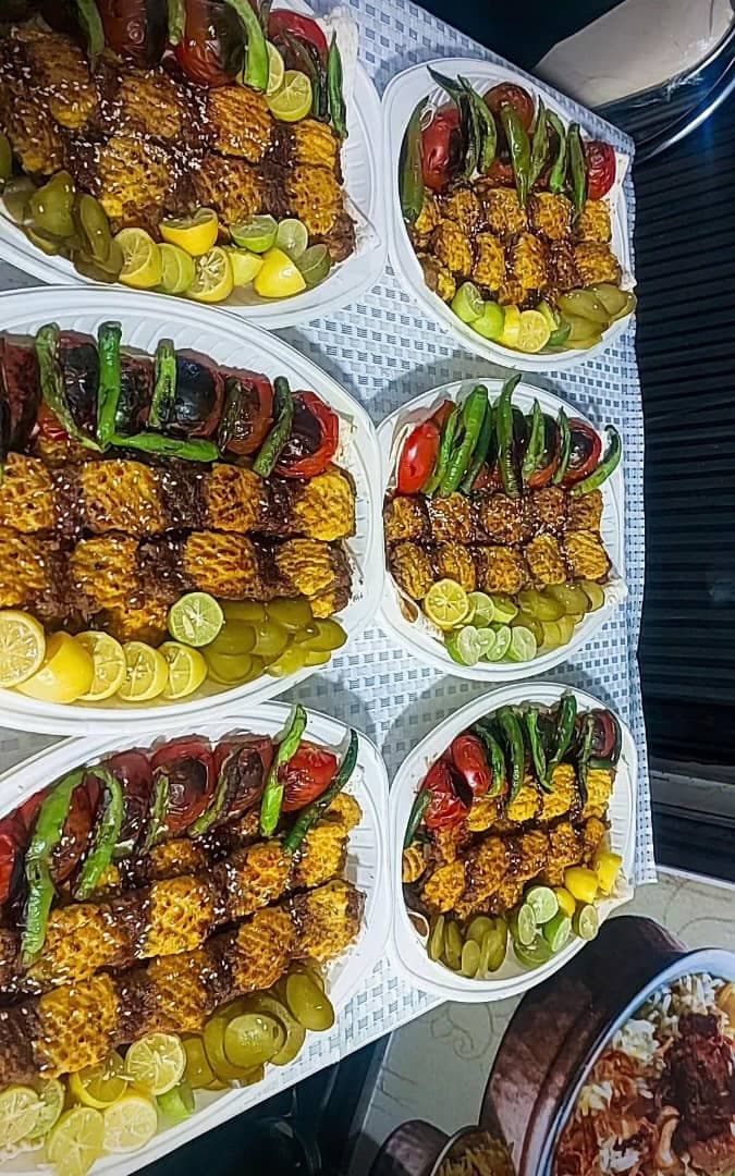 کترینگ خانگی لیته در همدان