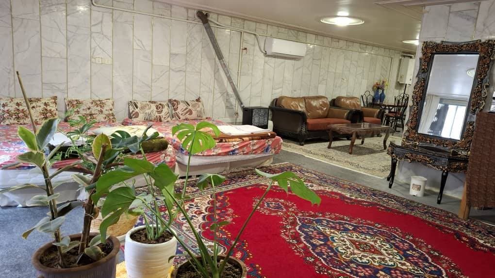 اقامتگاه گردشگری محفل در اصفهان