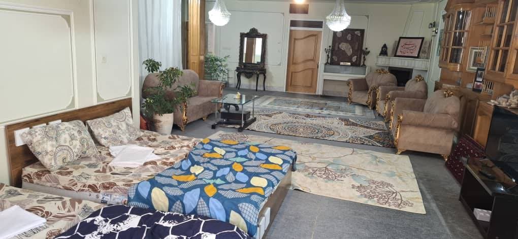 اقامتگاه گردشگری محفل در اصفهان