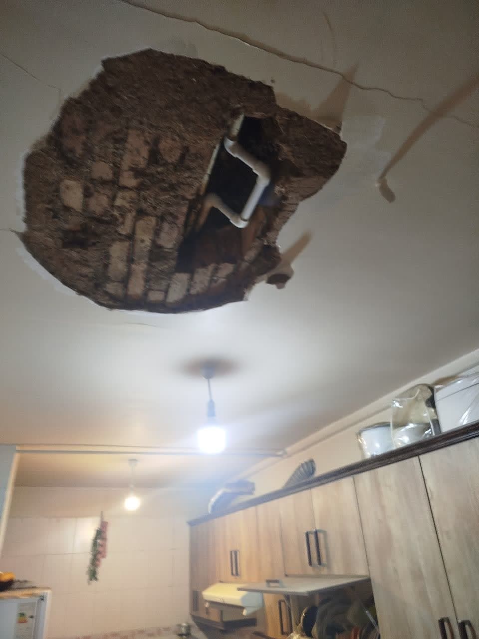 نشت یابی تصویری بدوی در اراک