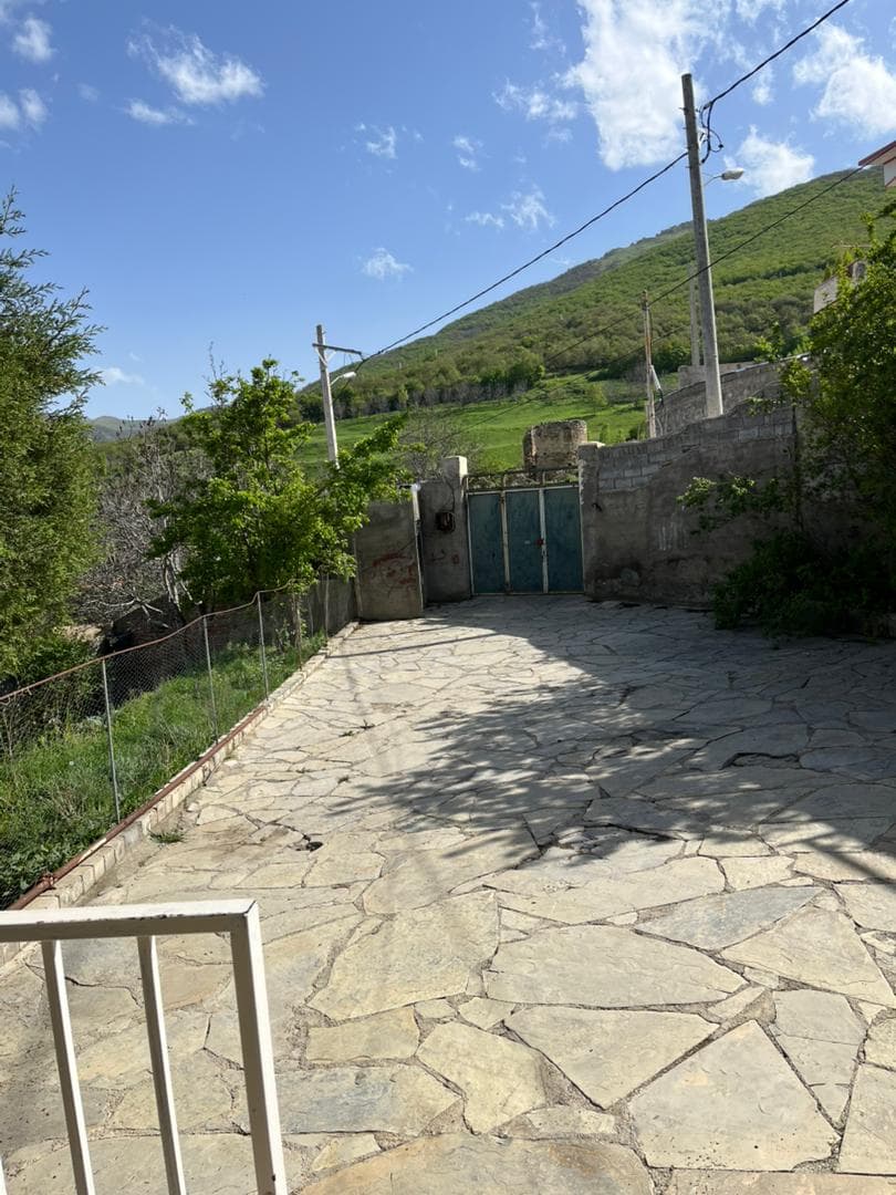 اجاره ویلا دامنه قلعه بابک در کلیبر