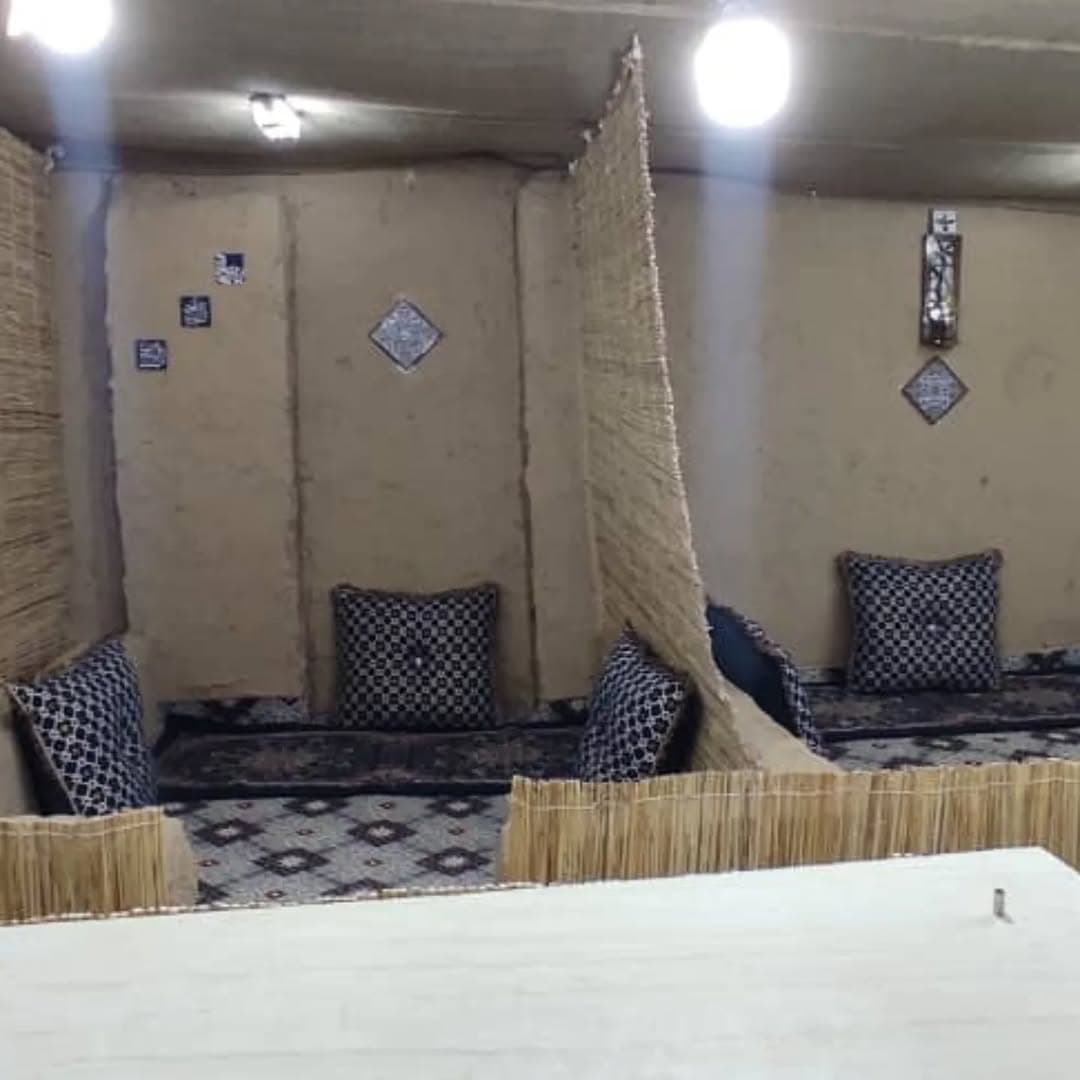 کافه رستوران باغچه کباب زارع زاده در ماهان جوپار