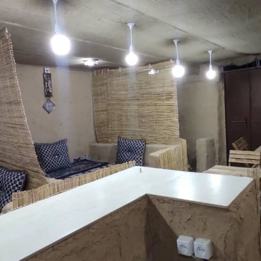 کافه رستوران باغچه کباب زارع زاده در ماهان جوپار