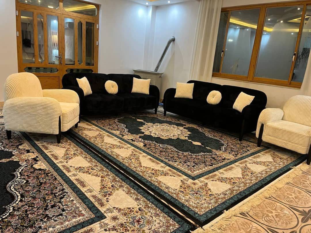 تولید و تعمیر مبلمان دنیا دیده در جاده رشت به فومن