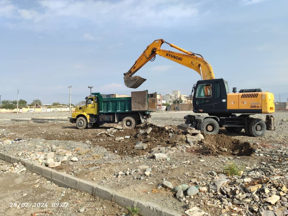 ساخت و ساز صفرتاصد ساختمان فرزاد فرتوت بندرعباس