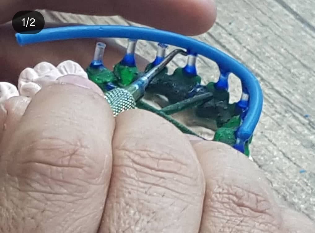لابراتوار پروتزهای دندانی آرمان سلامت در بوکان