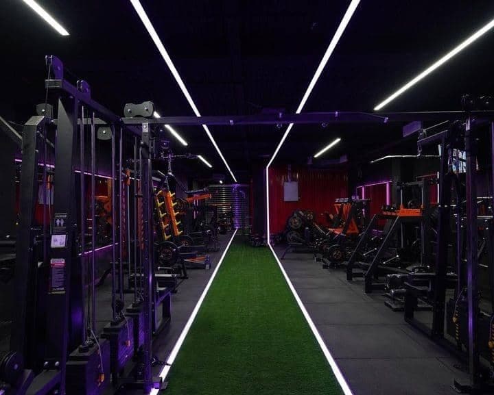 باشگاه بدنسازی کربن در کرمان