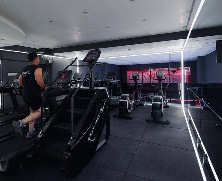 باشگاه بدنسازی کربن در کرمان