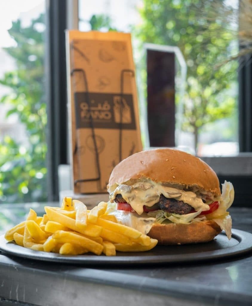 رستوران فنو در رشت