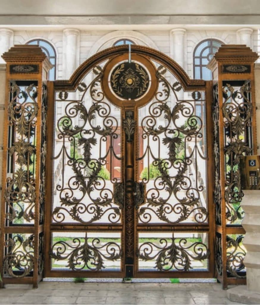 گروه صنعتی درب و پنجره سازی پارسه در شیراز