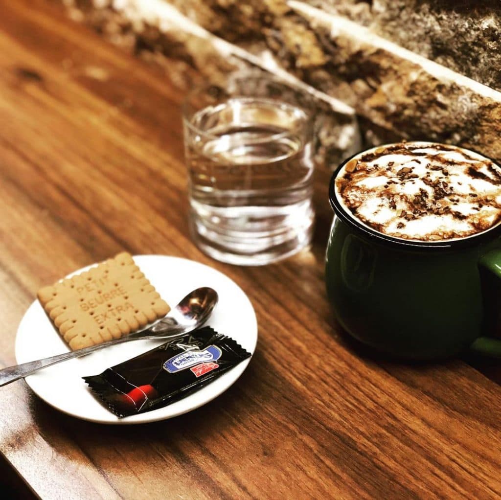 کافی شاپ پارت در زاهدان