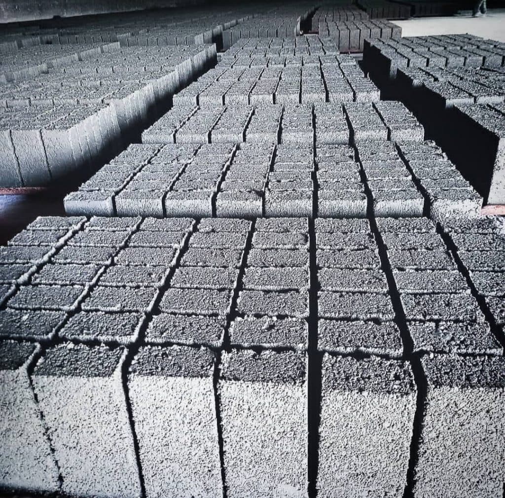 کارخانه صنعتی تولید بلوک سبک والامهر در تبریز