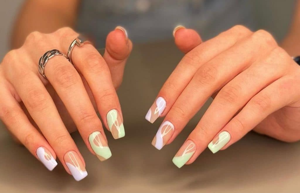 سالن زیبایی آیناز بیوتی در شیراز معالی آباد