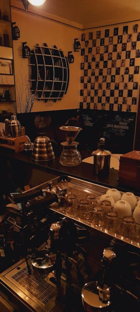 کافه batinook در کرج