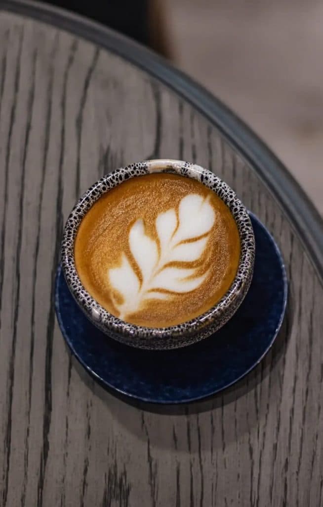 کافه لموند در مشهد