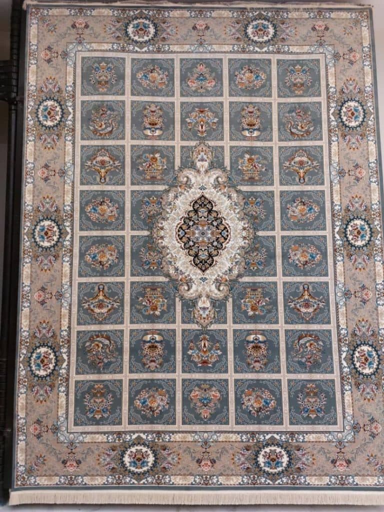 فروشگاه فرش نگین مشهد نادری در اصفهان