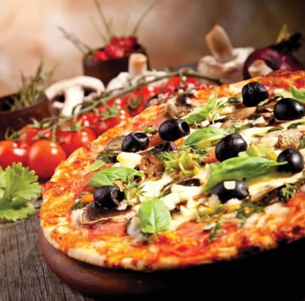 پیتزا آبادیس در یزد