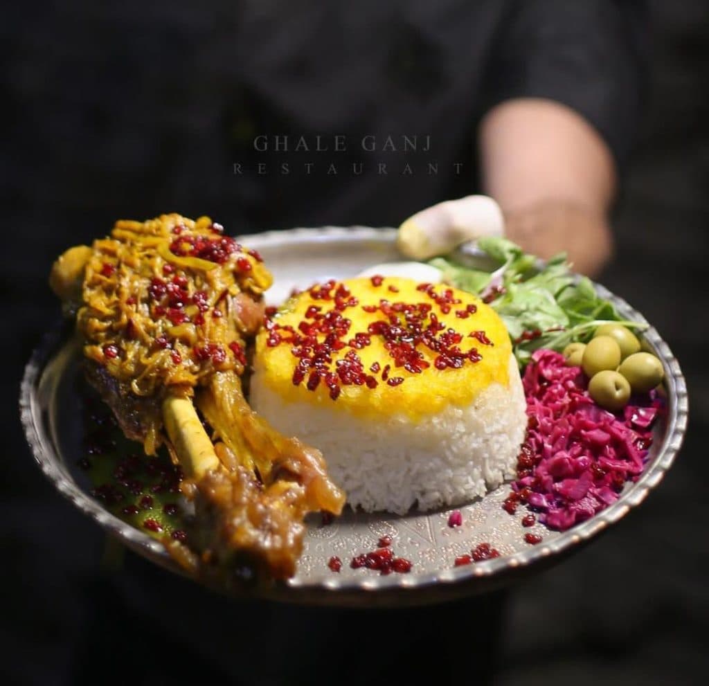 باغ رستوران اعیانی در کرمانشاه