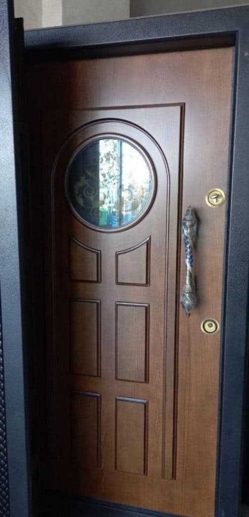 فروشگاه درب بردیا در خمام