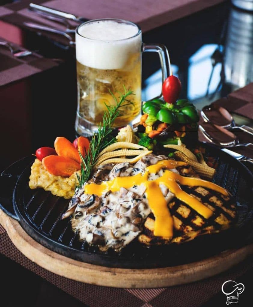 کافه رستوران تراس در محمودآباد