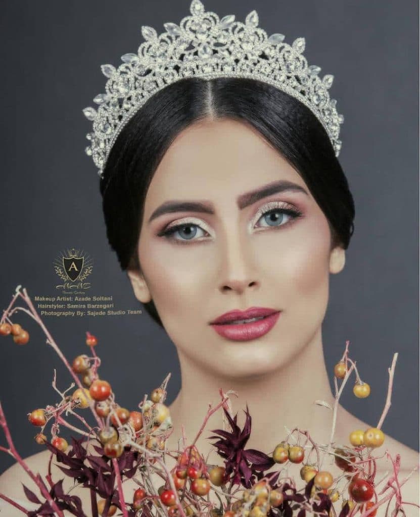 سالن زیبایی آناند در یزد