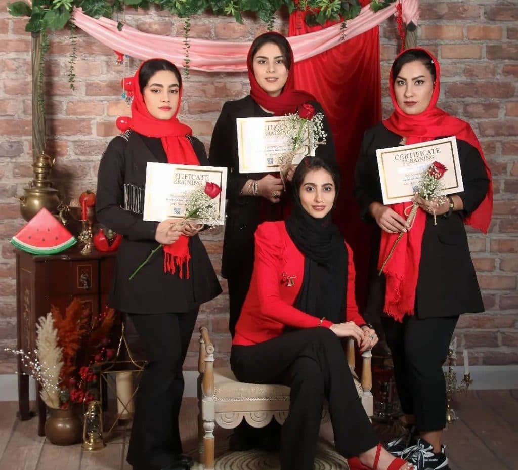 مجموعه کراتین انسی در قرچک ورامین