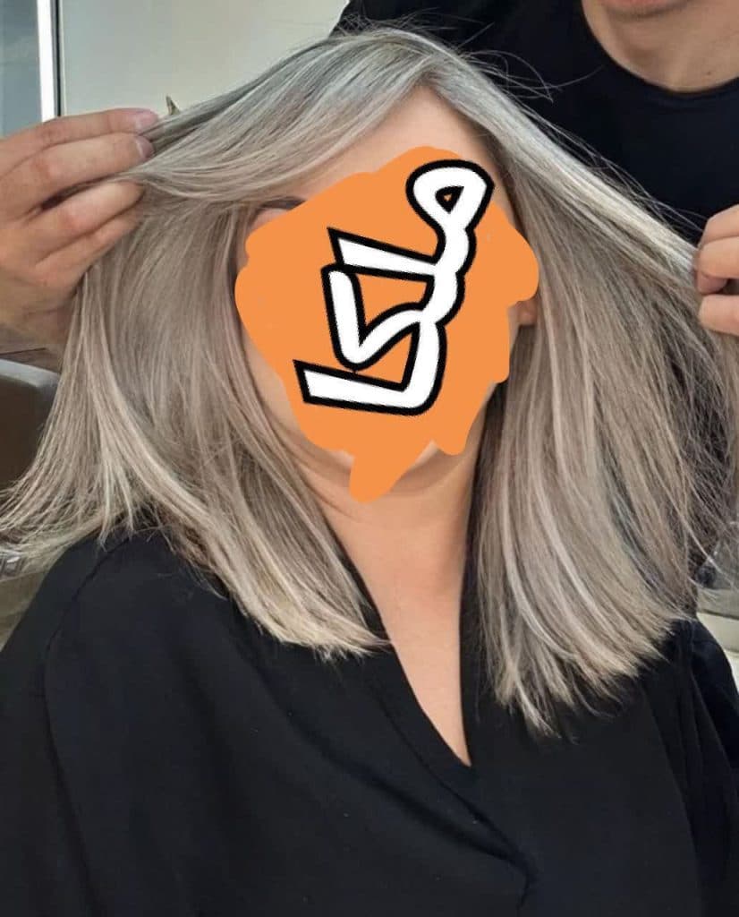آموزشگاه مراقبت و زیبایی و تخصصی رنگ و لایت ملکا در بندرعباس