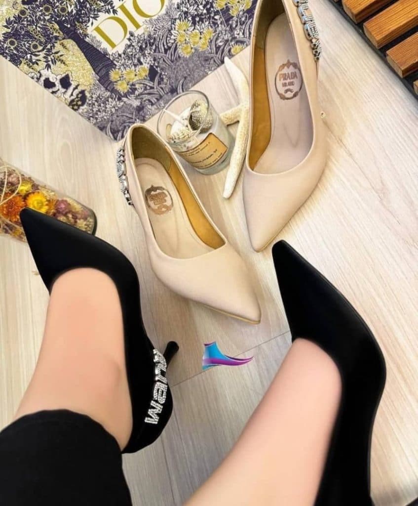 فروشگاه کیف و کفش و پوشاک زی زی در اردبیل