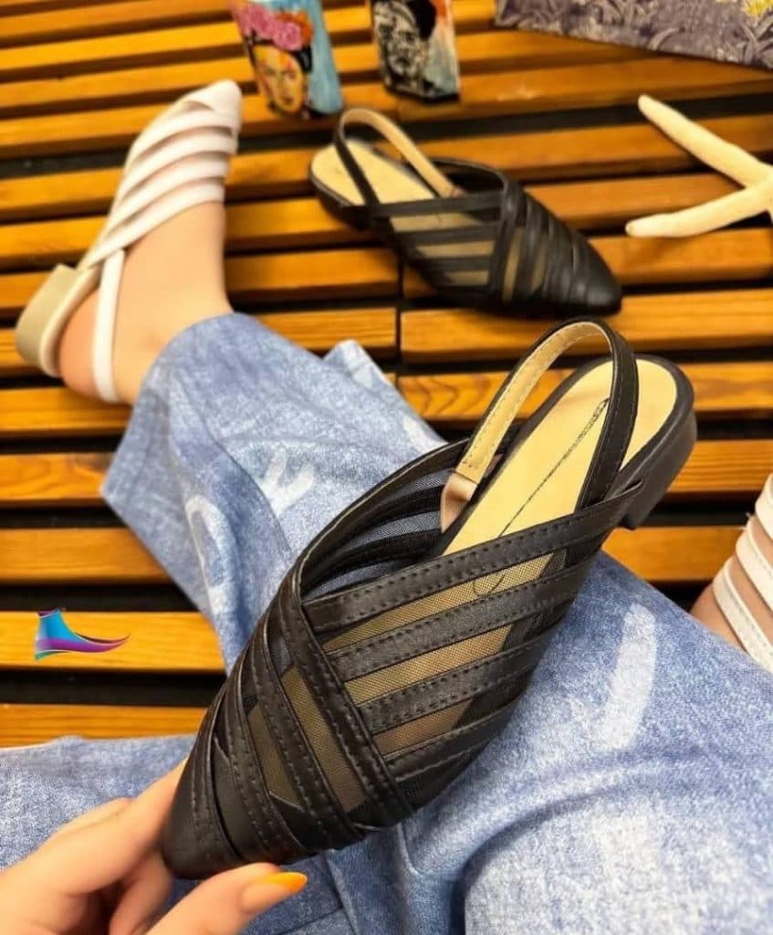 فروشگاه کیف و کفش و پوشاک زی زی در اردبیل