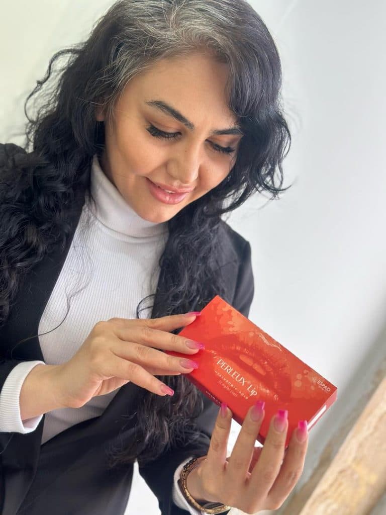 کلینیک پوست و زیبایی شنلی در سنندج