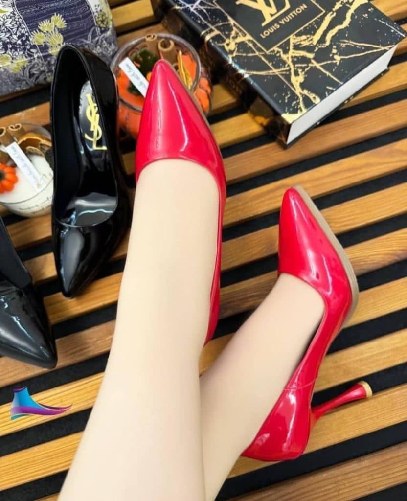 فروشگاه کیف و کفش و پوشاک زی زی در اردبیل