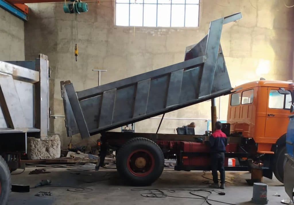 اتاق سازی کامیون و نیسان کمپرسی سید در نیشابور خراسان رضوی