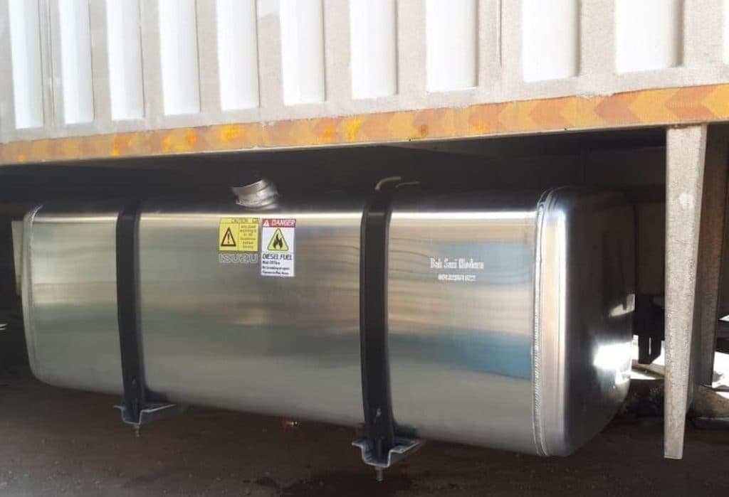 باک سازی ماشین سنگین مدرن در اردکان یزد