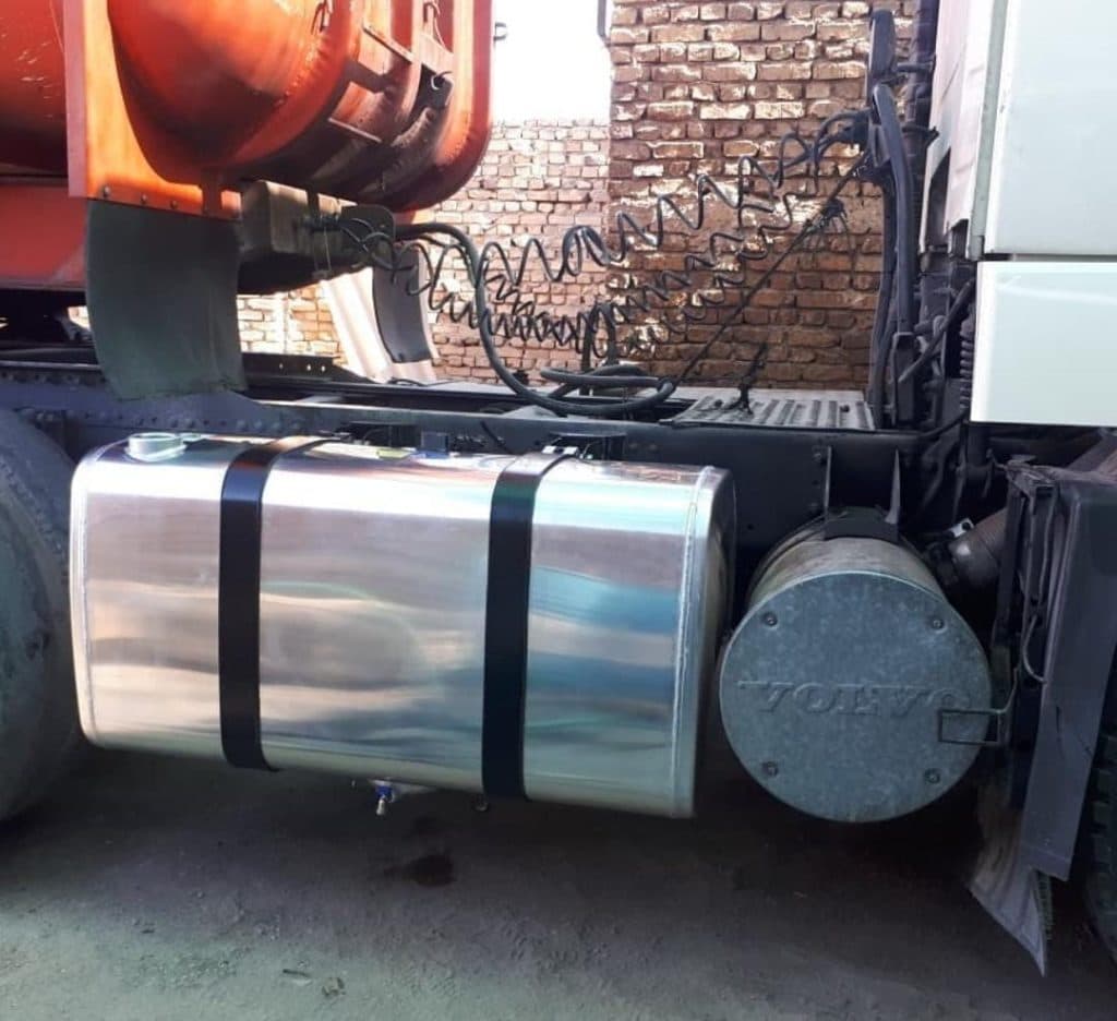 باک سازی ماشین سنگین مدرن در اردکان یزد