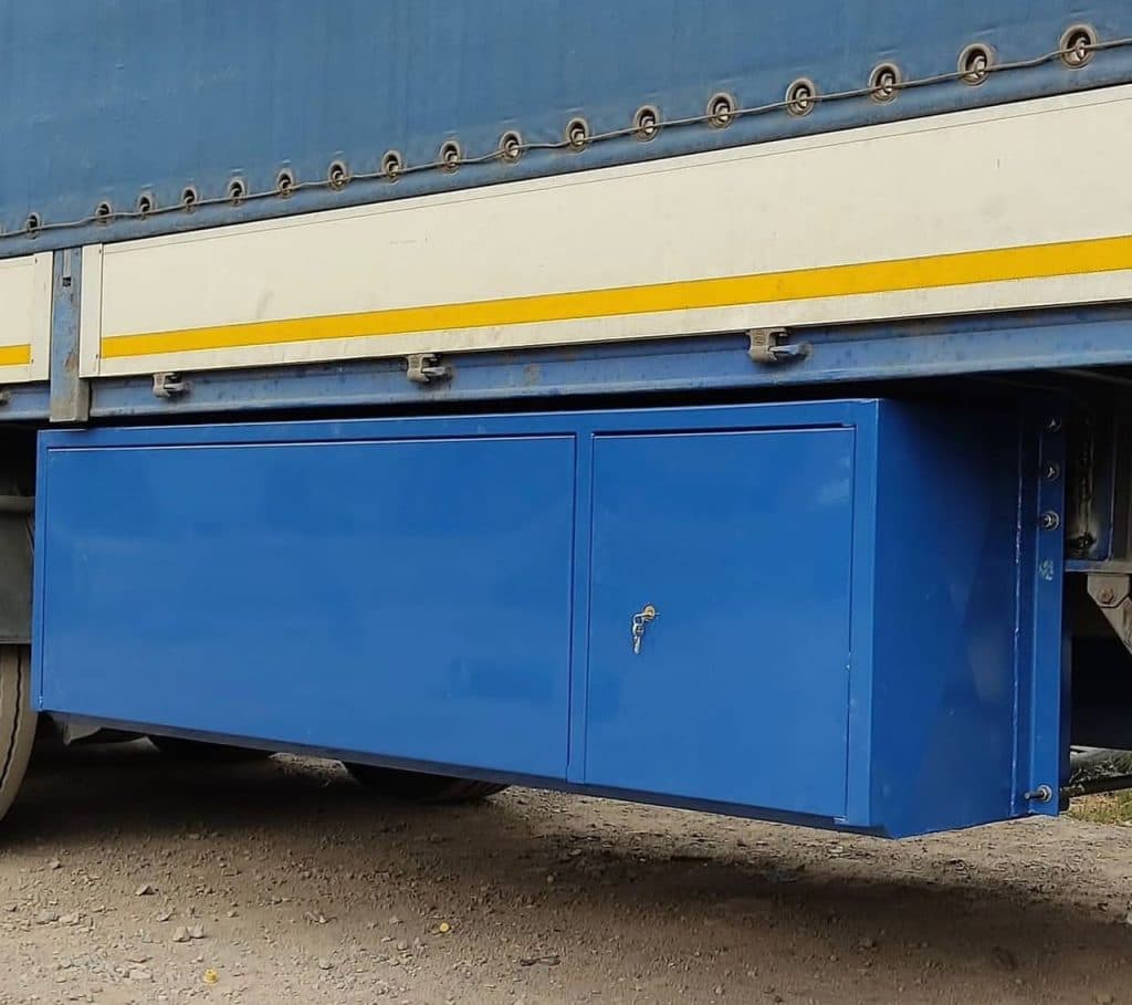 ساخت جعبه های کانتینر و درب بغل و آینه جلو رمضان در مرند