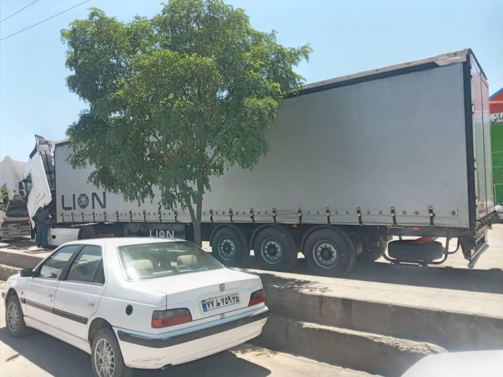 تولید و فروش و تعمیرات کانتینر چادری و کشویی نظرپور در مرند