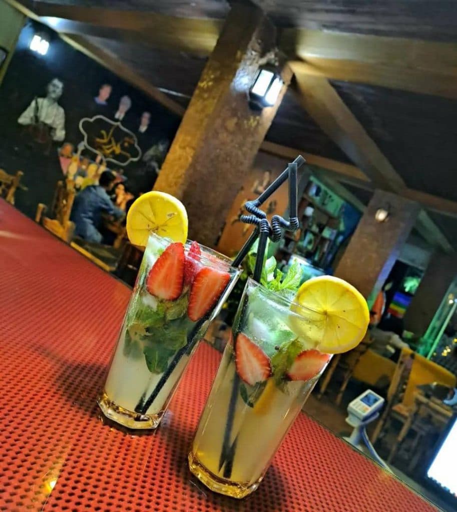 کافه فست فود شهرزاد در شهرکرد